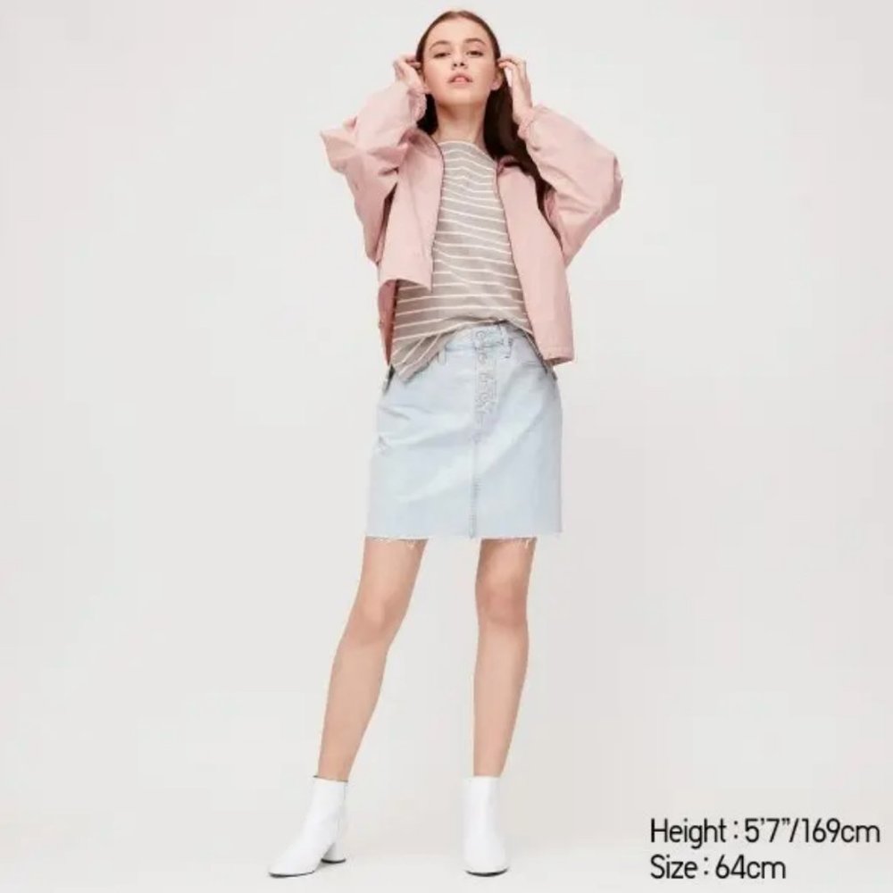 uniqlo denim mini skirt
